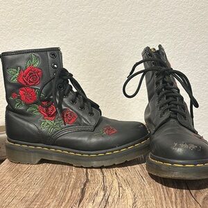 Dr. Martens Black Floral Embroidered Women's Boots